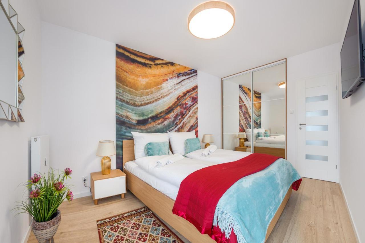 Apartamenty Sun & Snow Nadmorskie Tarasy Z Basenem コウォブジェク エクステリア 写真
