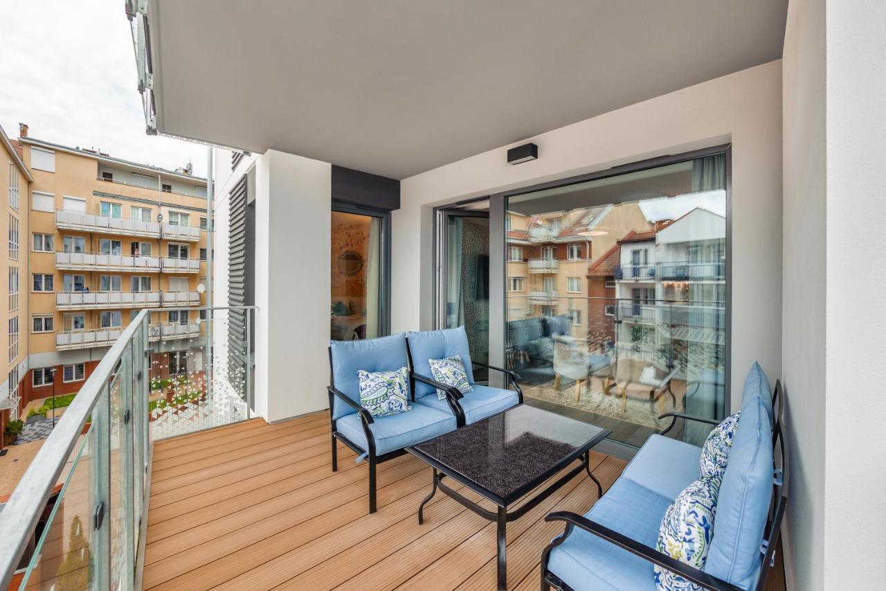 Apartamenty Sun & Snow Nadmorskie Tarasy Z Basenem コウォブジェク エクステリア 写真