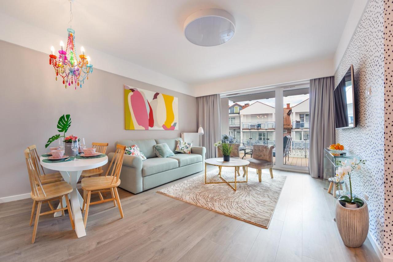 Apartamenty Sun & Snow Nadmorskie Tarasy Z Basenem コウォブジェク エクステリア 写真