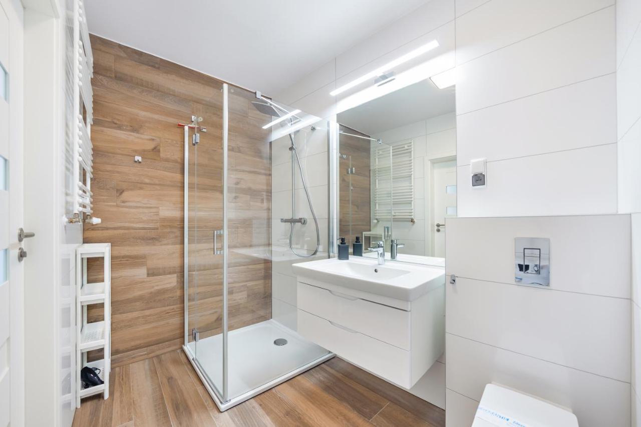 Apartamenty Sun & Snow Nadmorskie Tarasy Z Basenem コウォブジェク エクステリア 写真